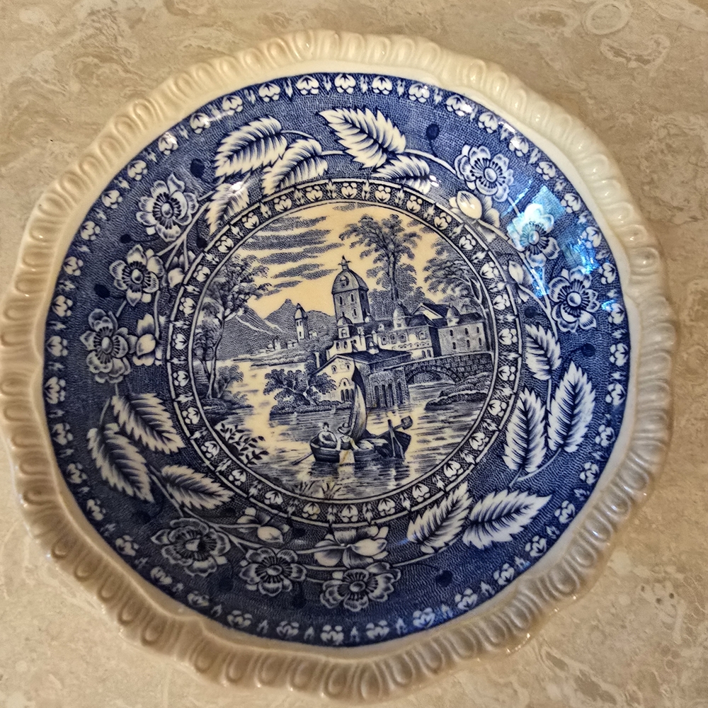 Vintage Salem Heirloom Ceramic Small Bowl